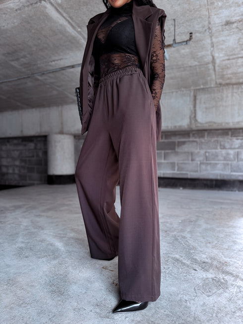 Komplekts "INTENSE 22666" - veste + bikses - CHOCO